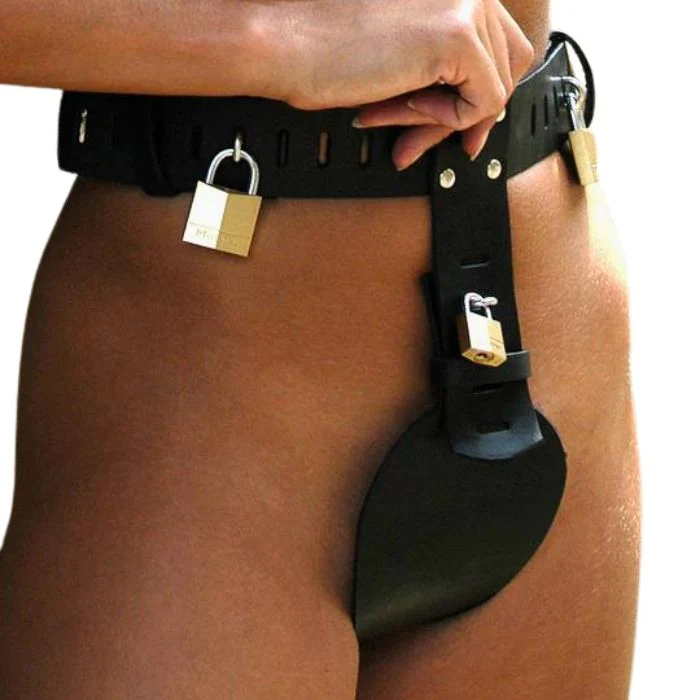 Deluxe Black Leather Locking Chastity Belt for Women - Image 3